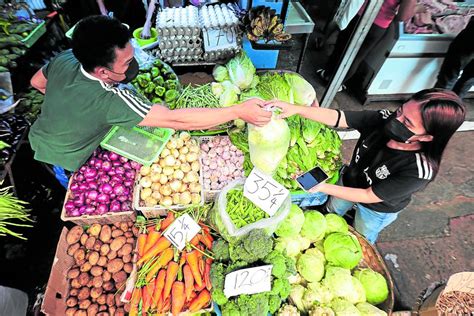 Senate probe names 4 agri alleged smugglers .